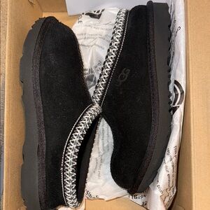 UGG Black Boots Casual Comfort